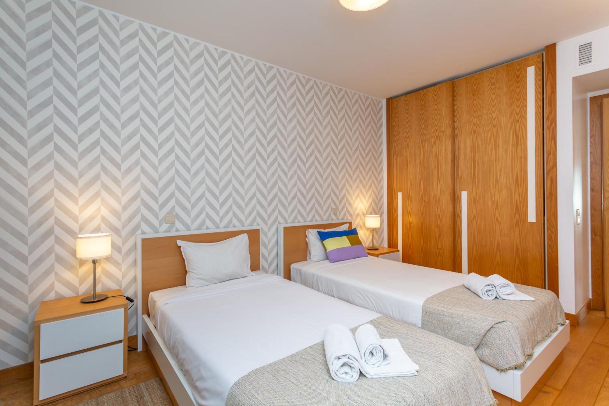 Beguest Premium Lisbon Suites ภายนอก รูปภาพ