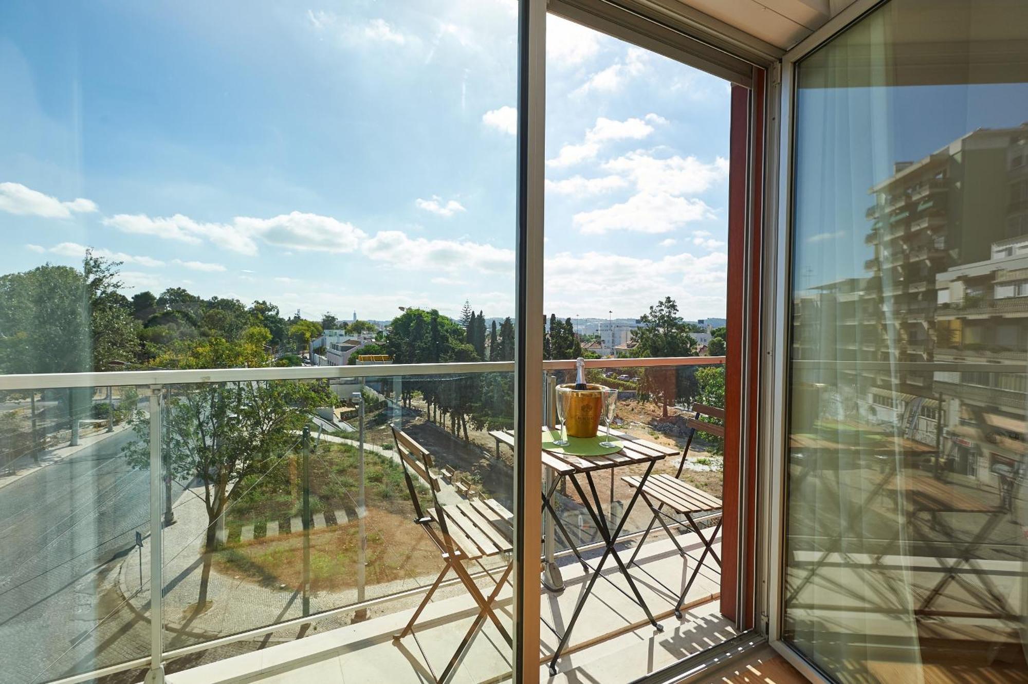 Beguest Premium Lisbon Suites ภายนอก รูปภาพ